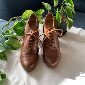 Crown Vintage Oxford Heels